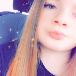 Meet your Posher, Carley